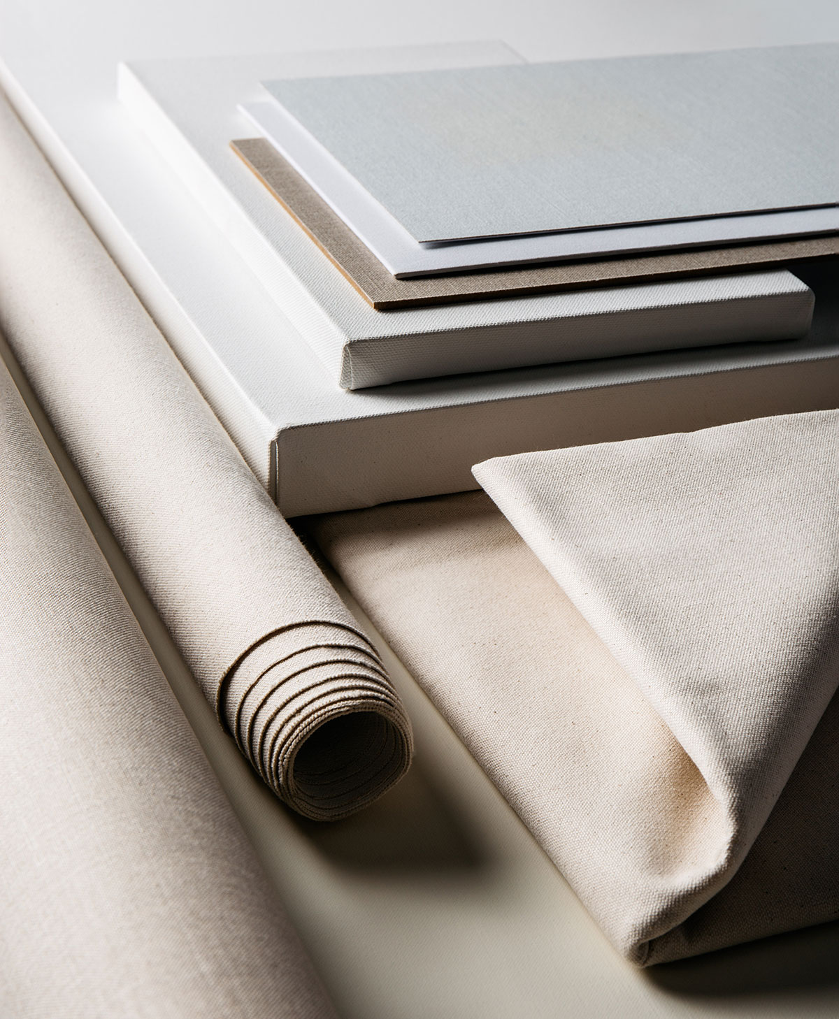 Understanding the difference between canvas and linen