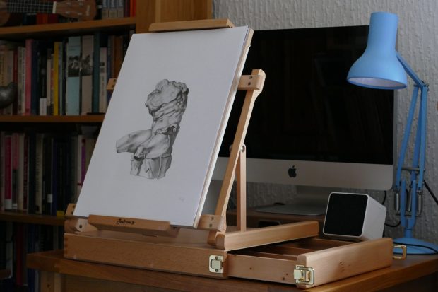 A sketchpad with easel for your desk