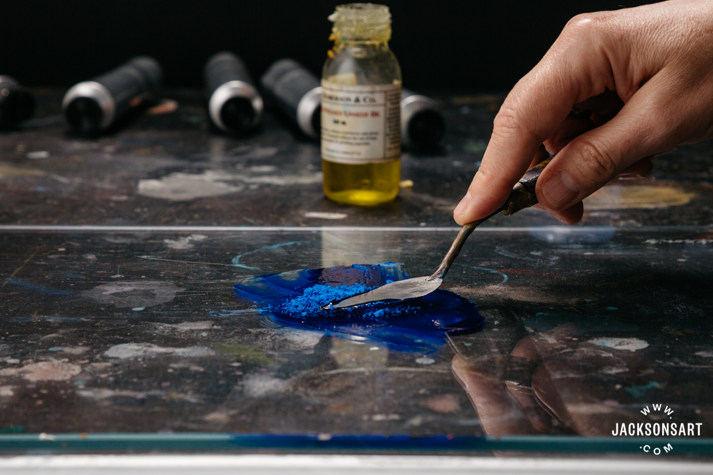 making oil paint by hand