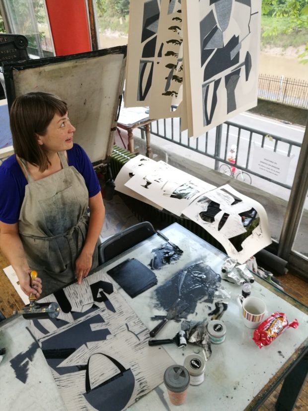 Two Artists Review Jackson's Adjustable Artist Apron Jackson's Art Blog