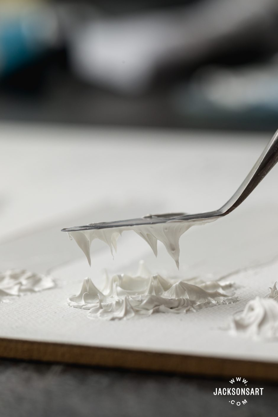 The History of Lead White Oil Paint and its Modern Alternatives