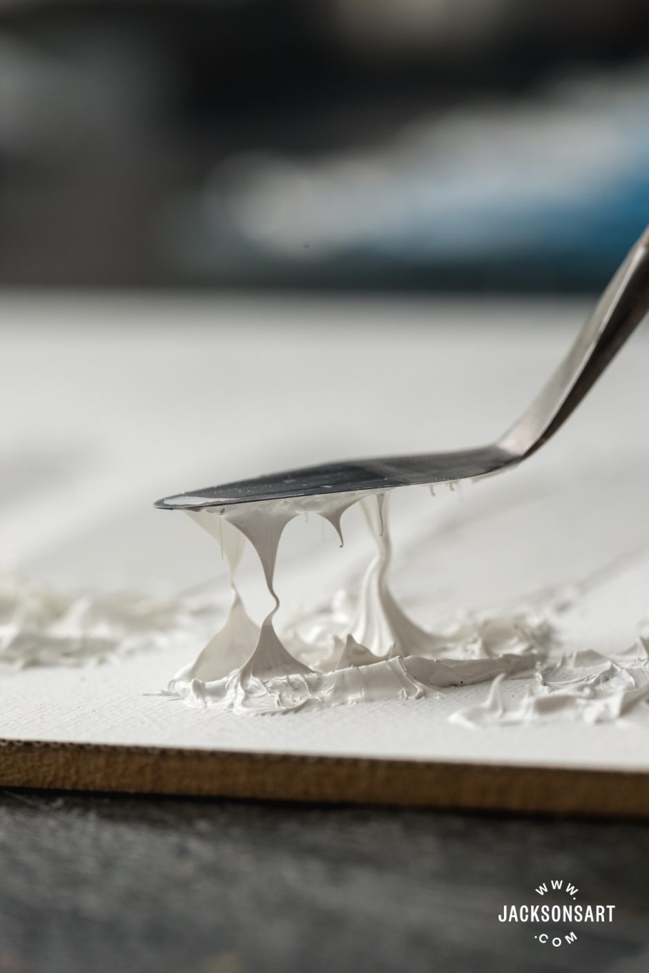 The History of Lead White Oil Paint and its Modern Alternatives