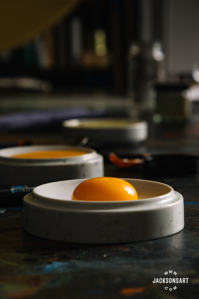 Making egg tempera paint with pigment powders