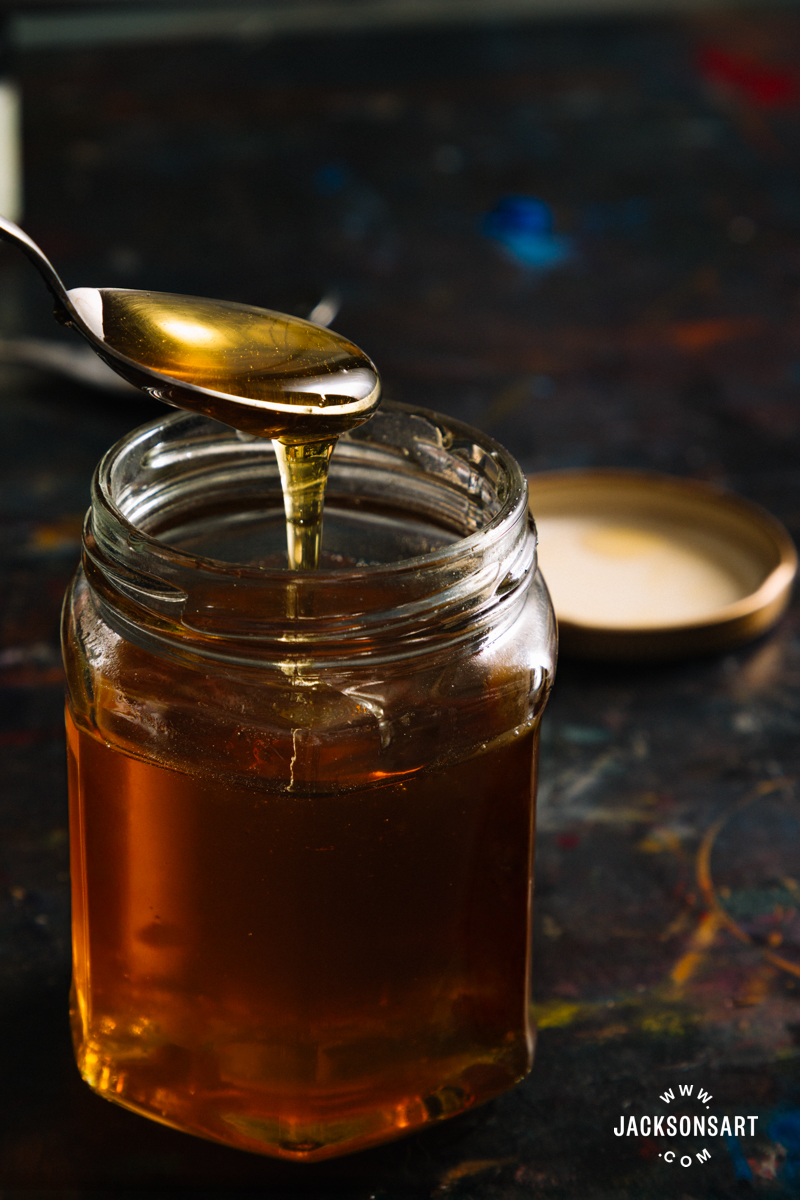 Honey for making watercolour paint