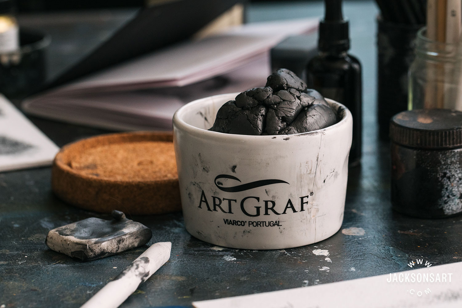 Viarco Artgraf Drawing Putty with Ceramic Jar Gift