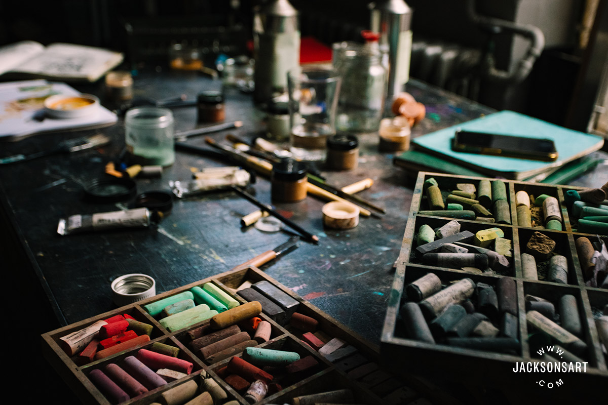Expert Advice on Managing Your Art Career Alongside a Day Job