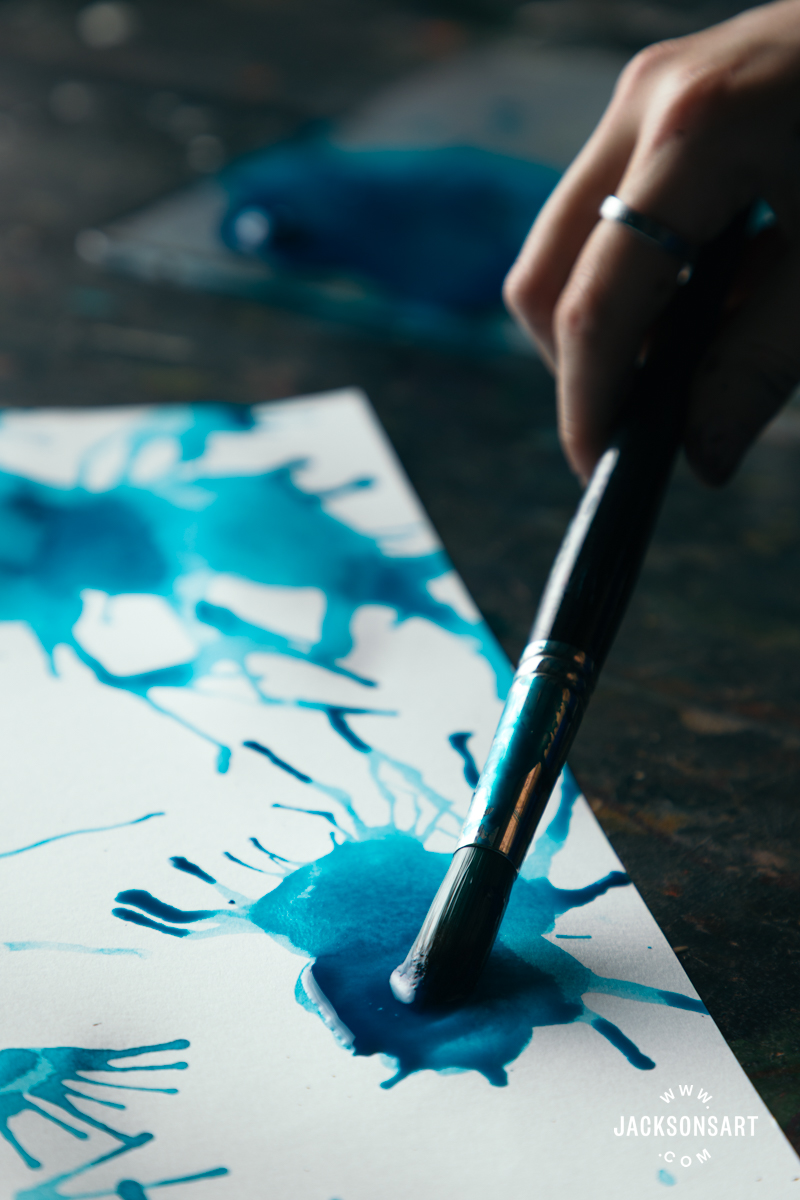 Splattering with watercolours