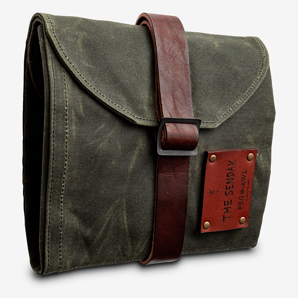 【Peg & Awl】The Sendak Artist Roll (Moss) The Sendak Artist Roll in Small Batch Colors – Peg and Awl