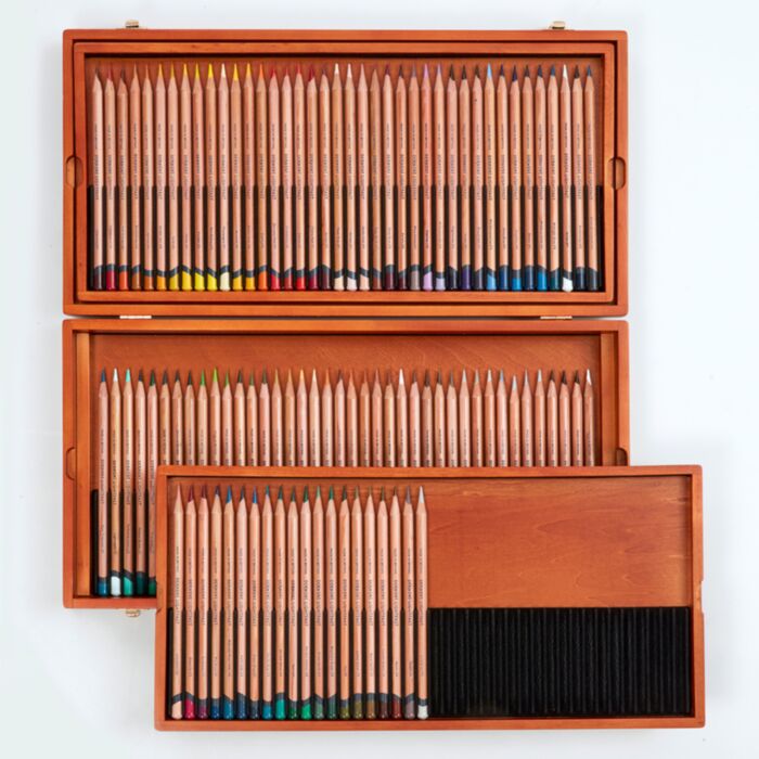 Derwent : Lightfast : Colour Pencil : Wooden Box Set of 100