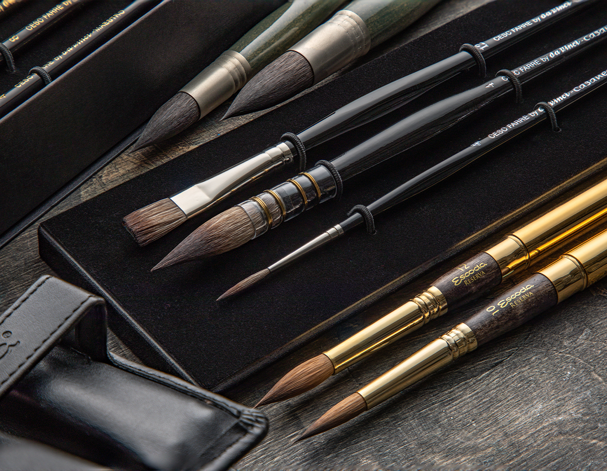 A brush set is a great way to start or expand a collection of brushes, and explore specialist shapes and hair types.