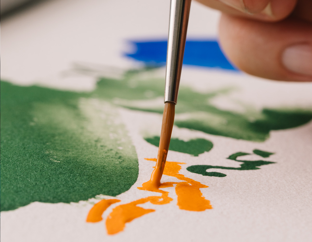 Whether loose and expressive or more controlled and refined, we have a wide variety of brushes that are designed for gouache.