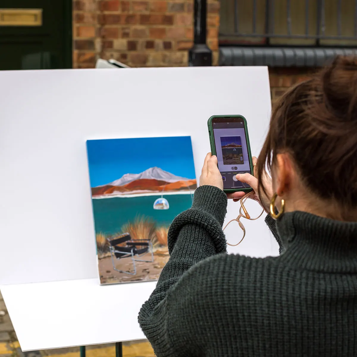 How to Create the Best Digital Photographs of Your Artwork