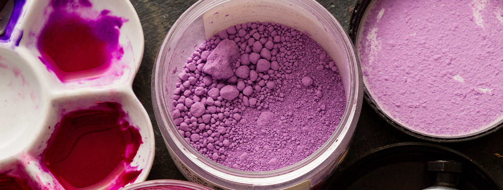 Jackson's Red Pigments | Jackson's Art Supplies