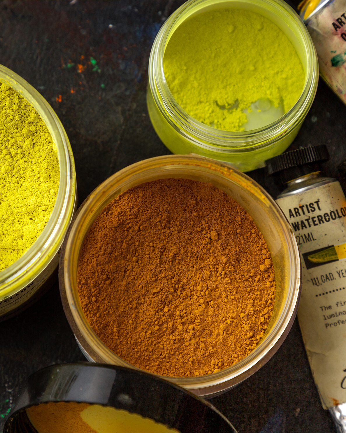 Yellow Pigment jars from above 